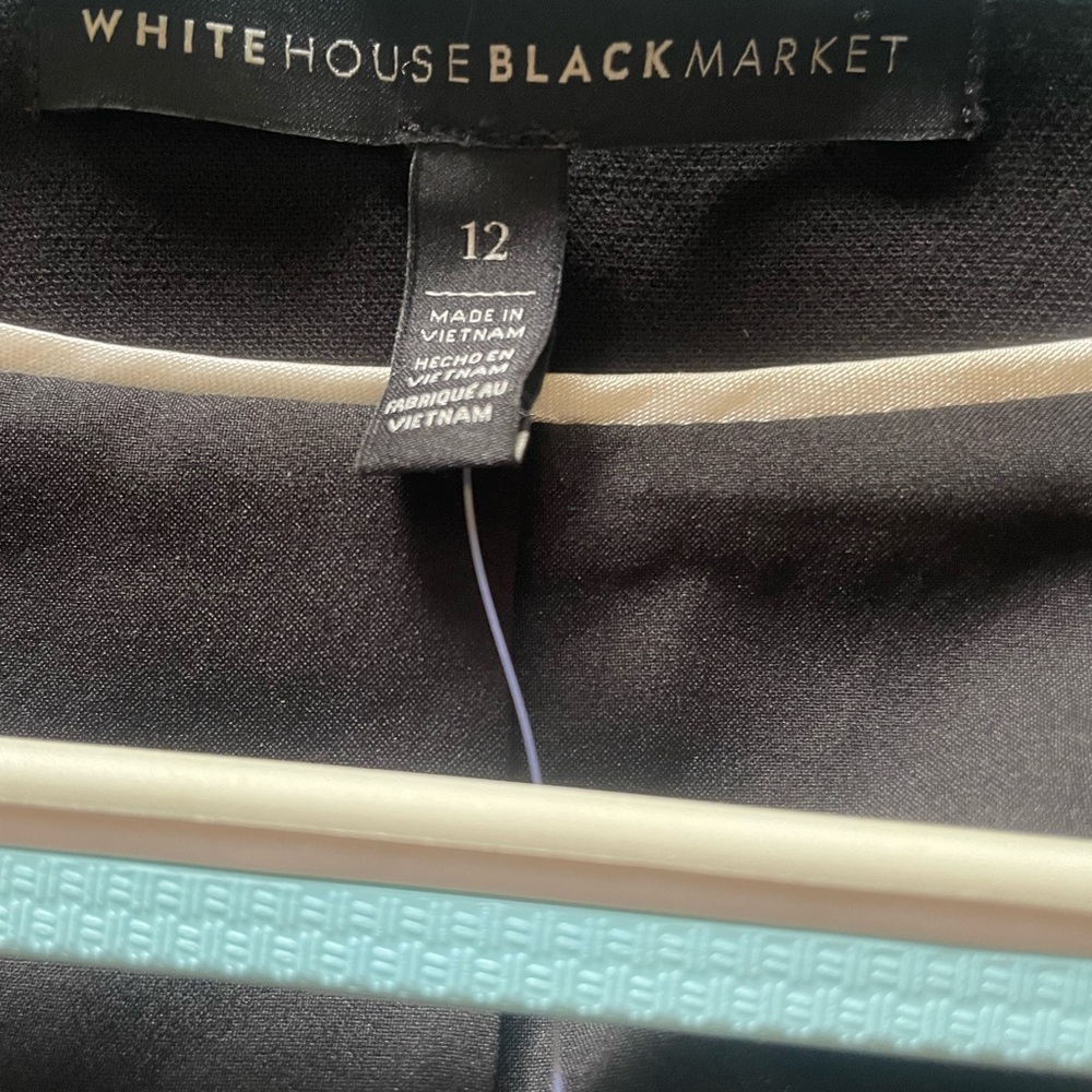 White House Black Market Black Cropped Blazer Suit Jacket, New with Tags, Sz 12 - Picture 5 of 7
